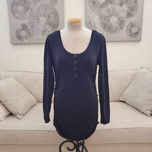 Savi Mom Maternity/Nursing Henley - size Large in Black